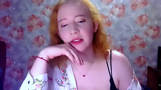 Snapshot of MelxMellie chatting on 04-12-26, 10:15 MelxMellie online show from 04-12-26, 10:15