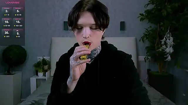 Simona Rain online show from 02-01-25, 10:15