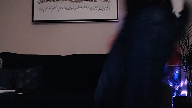 Snapshot of Samir_44200 chatting on 12-06-24, 06:04 Samir 44200 online show from 12-06-24, 06:04