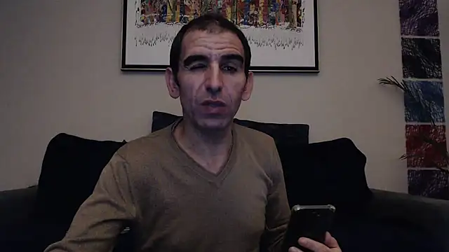 Snapshot of Samir_44200 chatting on 09-26-25, 06:17 Samir 44200 online show from 09-26-25, 06:17