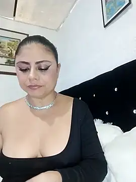 ElizabethWeil online show from 02-17-26, 03:08