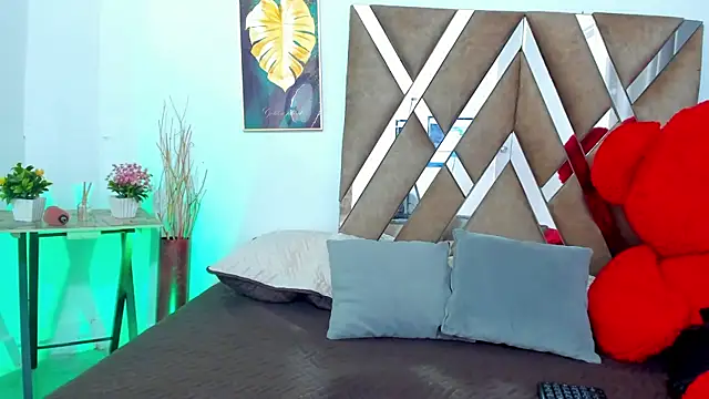 PETTTER SPENCER online show from 12-13-24, 01:12