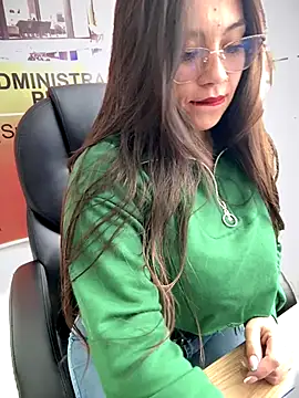 LIZ-06  online show from 11-09-25, 03:43