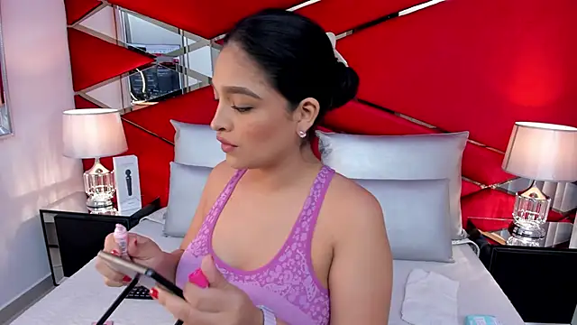 AdeleGray online show from 03-16-25, 12:33