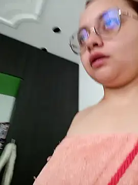 CURVY-HORNY online show from 01-08-26, 07:16