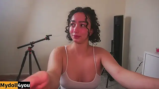 Snapshot of Doll4you_ chatting on 03-03-25, 09:44 Doll4you online show from 03-03-25, 09:44