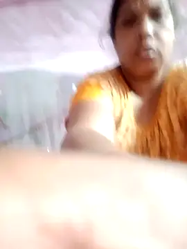 Snapshot of Hotty-rumi chatting on 02-21-25, 01:44 Hotty-rumi online show from 02-21-25, 01:44