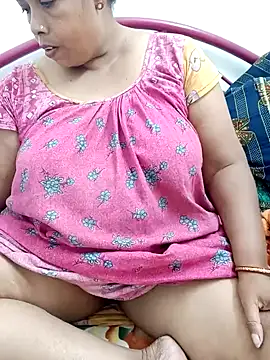 Snapshot of Hotty-rumi chatting on 12-02-25, 04:02 Hotty-rumi online show from 12-02-25, 04:02