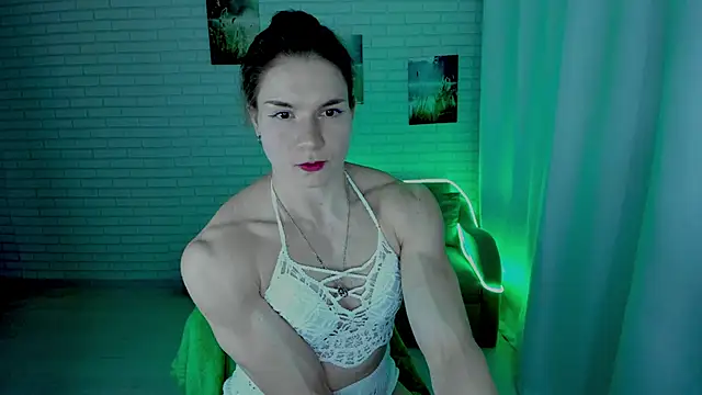 Lisa Ray online show from 12-22-25, 11:02