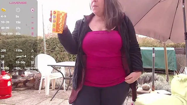 Snapshot of KasiaPrivat chatting on 01-22-25, 12:49 KasiaPrivat online show from 01-22-25, 12:49