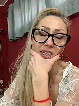 Snapshot of harleyejoker1 chatting on 12-19-24, 03:08 harleyejoker1 online show from 12-19-24, 03:08