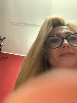 Snapshot of harleyejoker1 chatting on 12-26-24, 02:22 harleyejoker1 online show from 12-26-24, 02:22