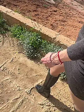 Snapshot of harleyejoker1 chatting on 03-11-25, 01:56 harleyejoker1 online show from 03-11-25, 01:56