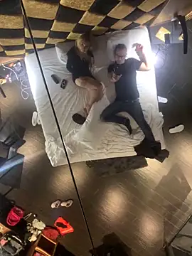 Snapshot of harleyejoker1 chatting on 03-13-25, 10:21 harleyejoker1 online show from 03-13-25, 10:21