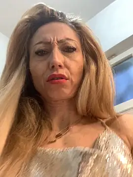 Snapshot of harleyejoker1 chatting on 03-23-25, 05:21 harleyejoker1 online show from 03-23-25, 05:21