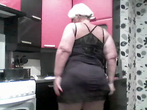 Lisa Suzie online show from 01-12-26, 06:13