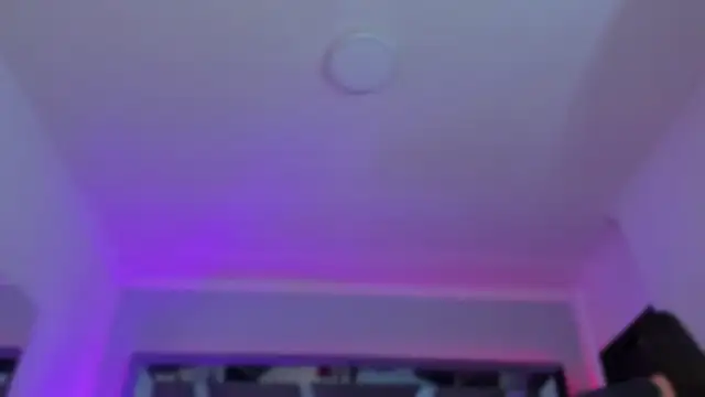 Snapshot of AlliJadid chatting on 10-08-25, 10:57 AlliJadid online show from 10-08-25, 10:57