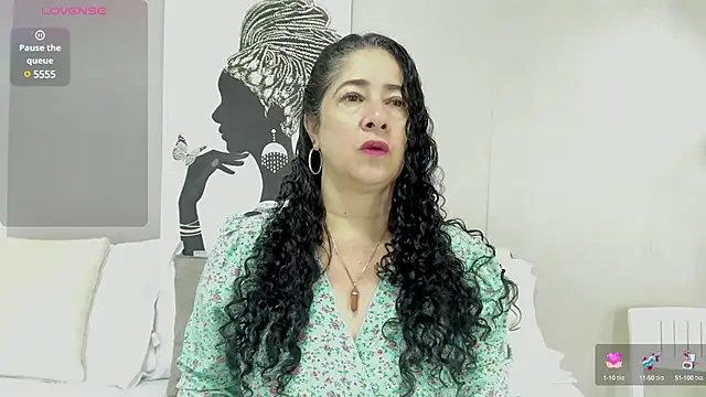 Adelesmithh online show from 02-19-25, 11:38