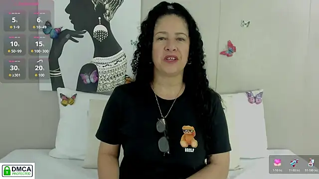 Adelesmithh online show from 02-04-26, 11:49