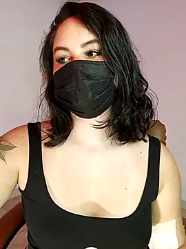 Aiunii1 online show from 10-22-25, 01:33