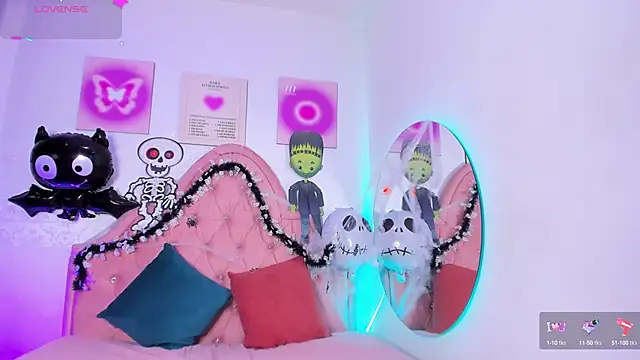 amandalee01 online show from 10-11-25, 07:12