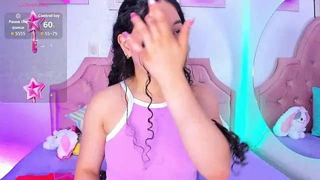 amandalee01 online show from 11-24-25, 07:57