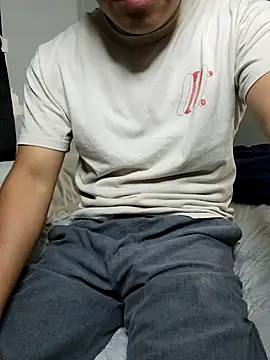 Snapshot of rogelitoxxx chatting on 10-29-25, 12:24 rogelitoxxx online show from 10-29-25, 12:24