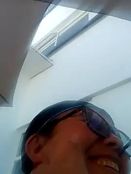 Darly Gomez online show from 01-09-25, 03:34