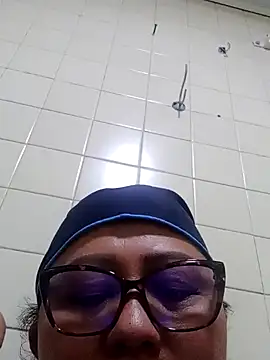 Darly Gomez online show from 01-16-25, 12:23