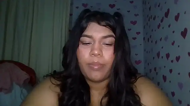 Snapshot of Nayara_Hanni chatting on 09-13-25, 02:33 Nayara Hanni online show from 09-13-25, 02:33