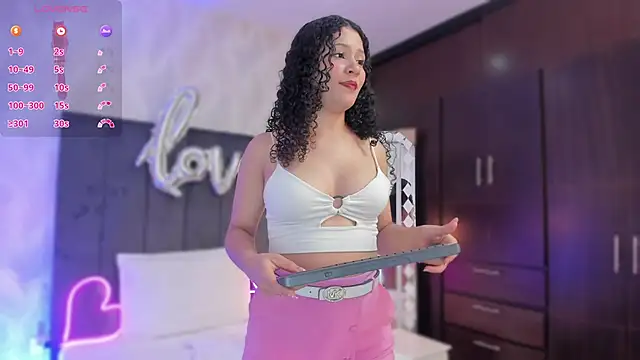 SHARONN     online show from 02-24-25, 03:44