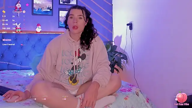 Snapshot of elafranco_ chatting on 12-07-24, 11:12 elafranco online show from 12-07-24, 11:12