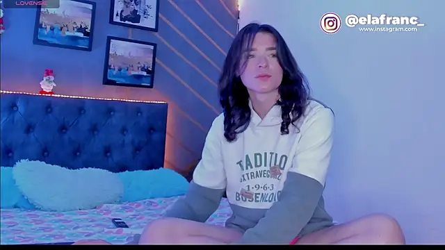 Snapshot of elafranco_ chatting on 12-24-24, 03:38 elafranco online show from 12-24-24, 03:38