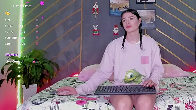 Snapshot of elafranco_ chatting on 01-02-25, 10:05 elafranco online show from 01-02-25, 10:05