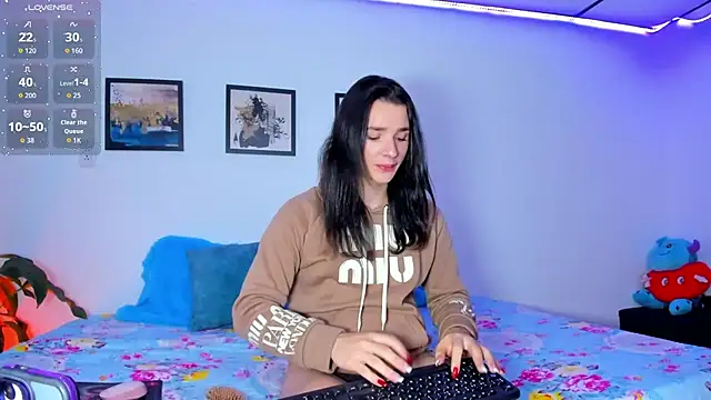 Snapshot of elafranco_ chatting on 11-04-25, 04:50 elafranco online show from 11-04-25, 04:50