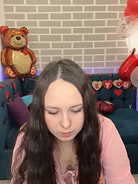 BeatriceReeves online show from 02-13-26, 01:01