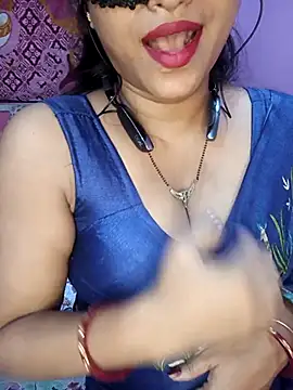 Snapshot of Sexy_Mona_Bhabhi chatting on 09-18-25, 05:37 Sexy Mona Bhabhi online show from 09-18-25, 05:37