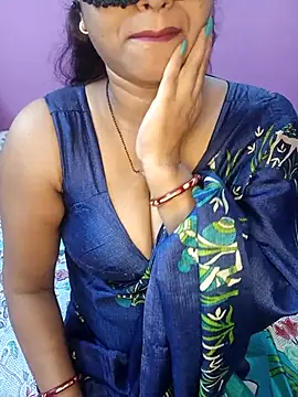 Snapshot of Sexy_Mona_Bhabhi chatting on 10-10-25, 06:29 Sexy Mona Bhabhi online show from 10-10-25, 06:29