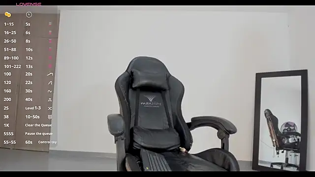 aggy castel online show from 12-12-24, 05:04