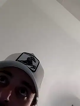 salvat22 online show from 12-29-24, 02:42