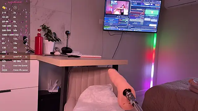 Walt Enjoy online show from 09-10-25, 03:23