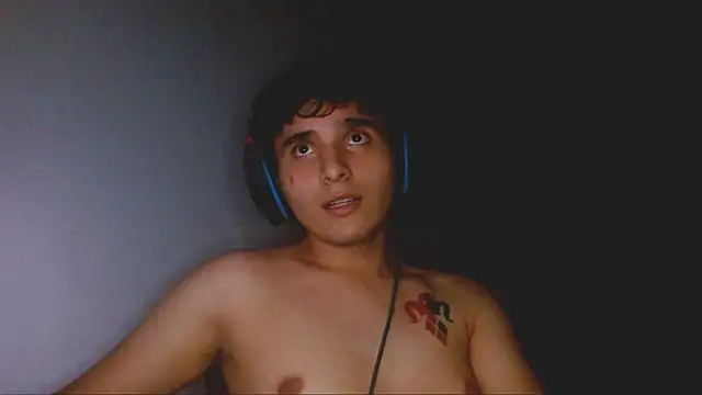 Charley quin online show from 09-15-25, 04:23