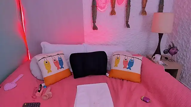 poisson ivy online show from 03-19-25, 07:18