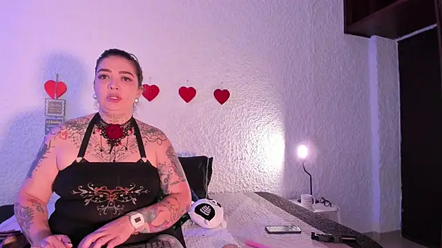 poisson ivy online show from 09-26-25, 08:24