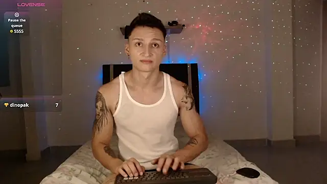 arthurphoenix  online show from 12-29-24, 07:50