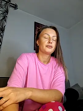 AudreyJoy online show from 10-12-25, 07:13