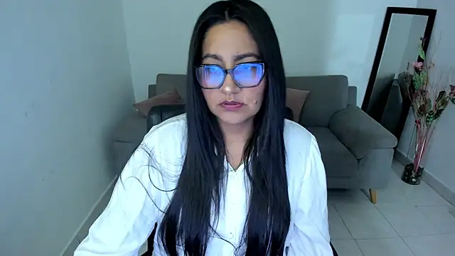 Snapshot of Adele_Sweett chatting on 05-02-26, 10:42 Adele Sweett online show from 05-02-26, 10:42