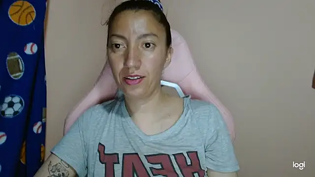 Snapshot of kaybabyhot chatting on 05-02-26, 03:33 kaybabyhot online show from 05-02-26, 03:33