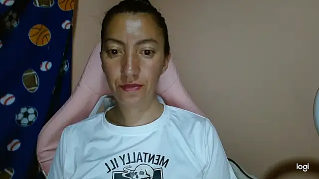 Snapshot of kaybabyhot chatting on 05-08-26, 03:23 kaybabyhot online show from 05-08-26, 03:23