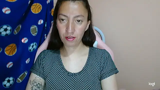 Snapshot of kaybabyhot chatting on 05-15-26, 08:27 kaybabyhot online show from 05-15-26, 08:27